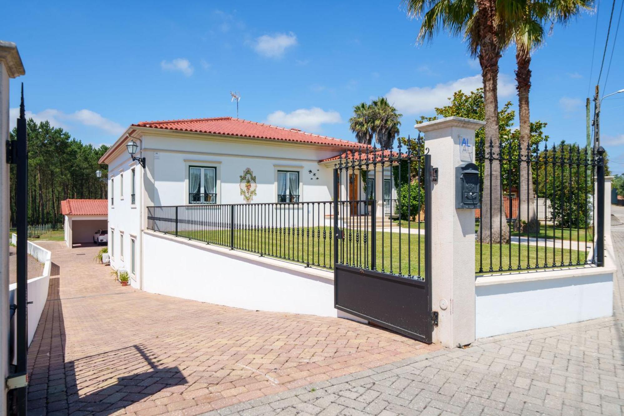 Apartamento T1 Charme, Condominio Perto De Pombal Pombal  Exterior photo