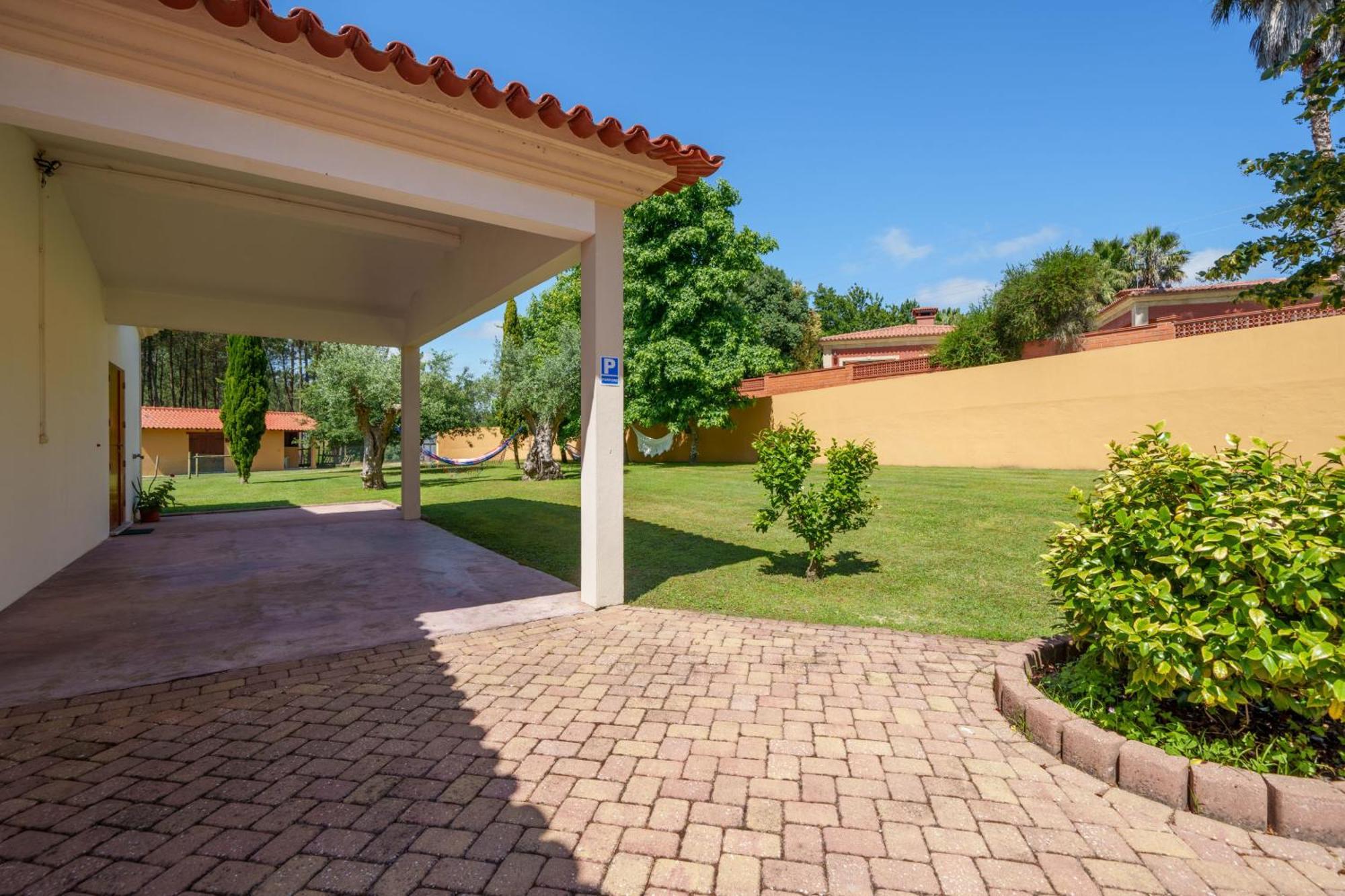 Apartamento T1 Charme, Condominio Perto De Pombal Pombal  Exterior photo